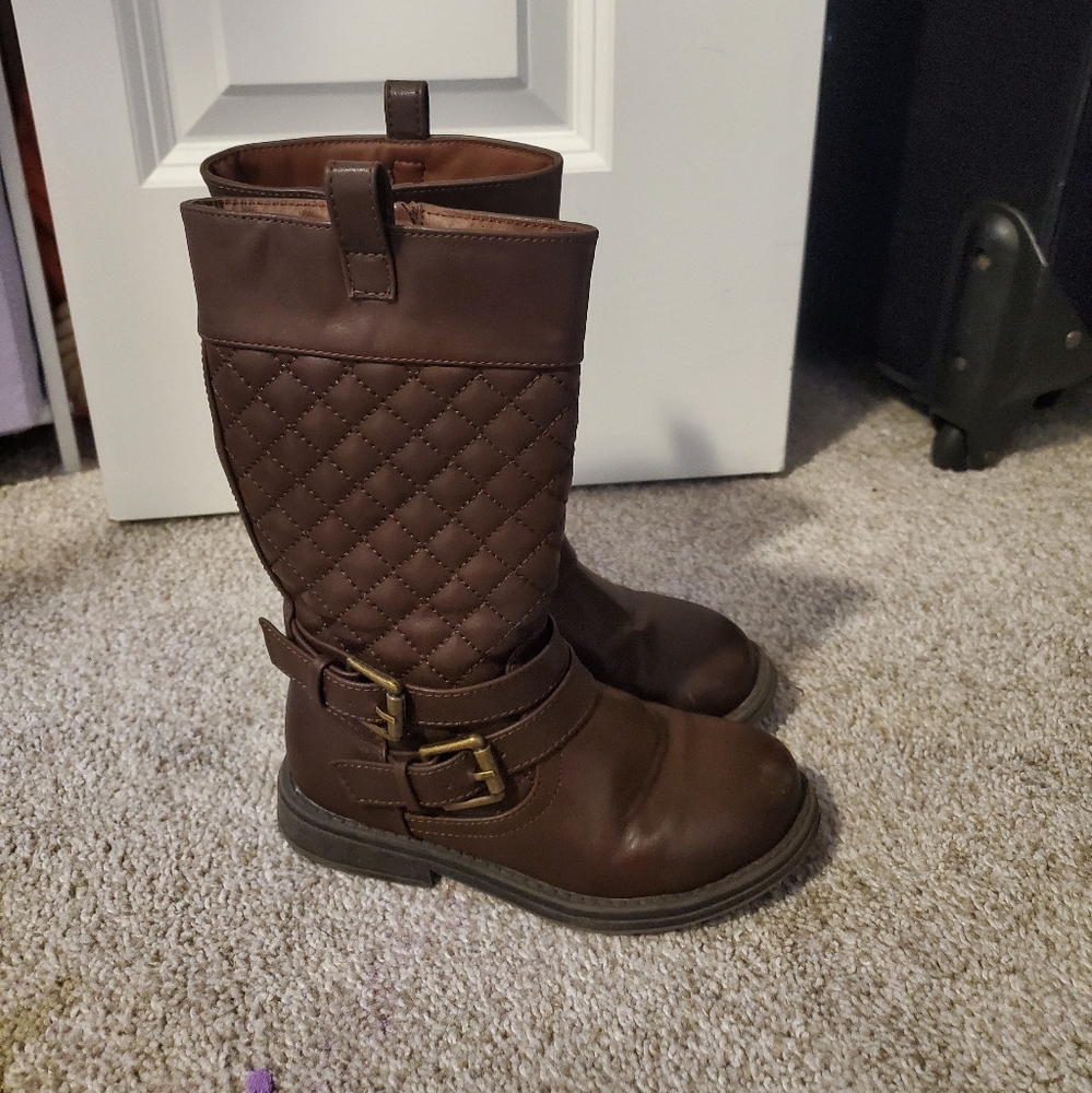Brown Quilted Buckle Boots  girl  👢  size 11